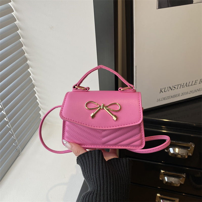 Damen Mini-Handtasche mit eleganter Schleifenverzierung Nord Taschen