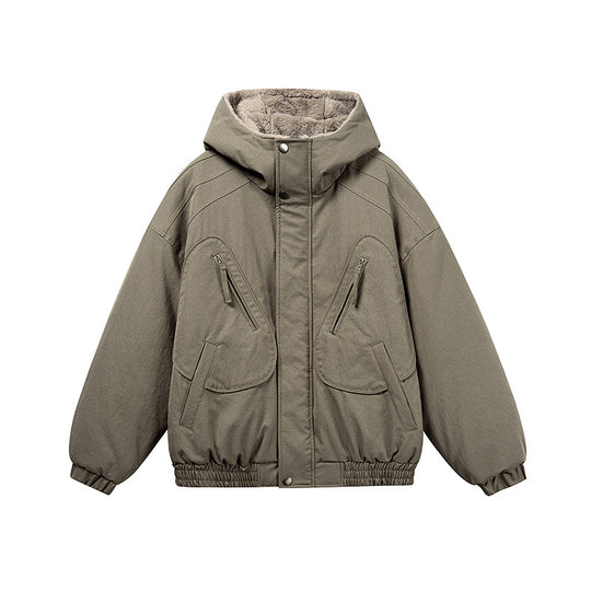 Unisex Kurz geschnittene Isolationsjacke im Boxy‑Cut mit Teddyinnenfutter und diagonal eingesetzten Reißverschlusstaschen Nord Taschen