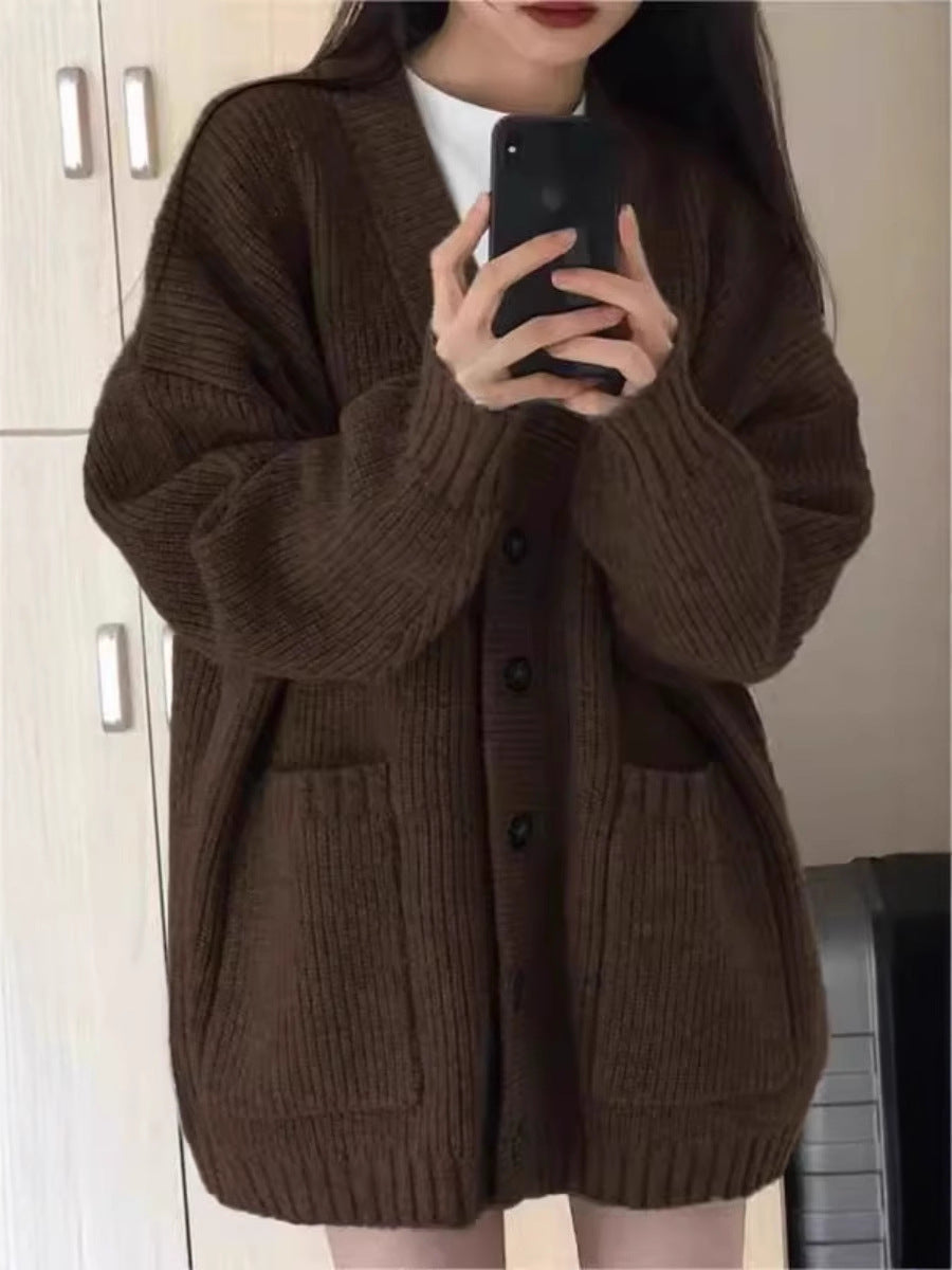Damen Oversize Strickcardigan mit aufgesetzten Taschen und durchgehender Knopfleiste Nord Taschen