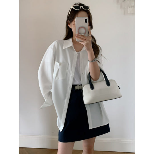 Damen Oversized Hemdbluse aus fließendem Material mit Brusttasche Nord Taschen
