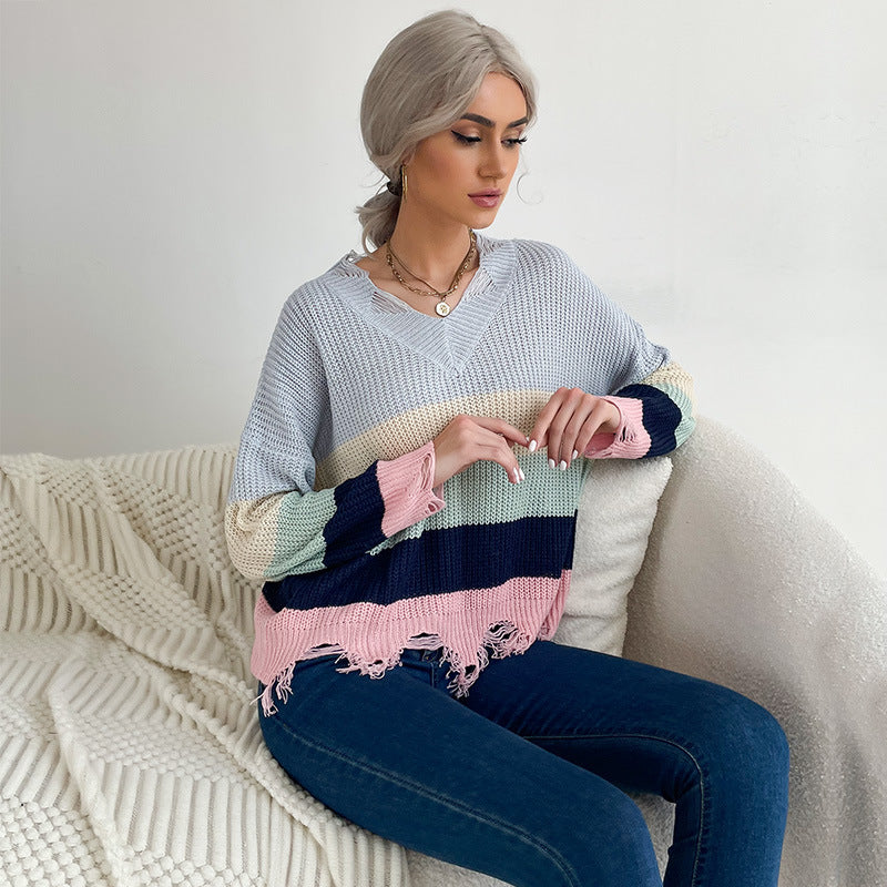 Damen Oversize V-Ausschnitt Strickpullover mit Streifendessin und ausgefranstem Saum Nord Taschen