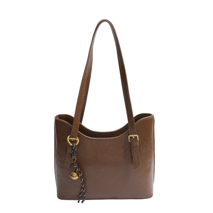 Damen elegante Umhängetasche mit charmantem Anhänger Nord Taschen
