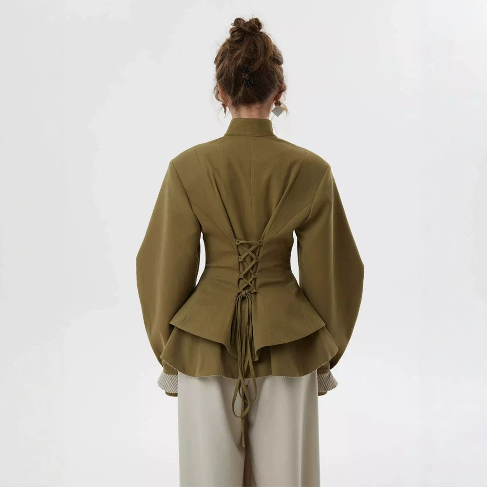 Damen taillierte Jacke mit Stehkragen, Cut-Out und Ballonärmeln Nord Taschen