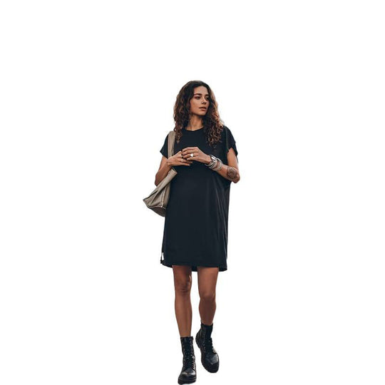 Damen Casual T-Shirtkleid mit seitlichen Schlitzen und lässigem Schnitt Nord Taschen