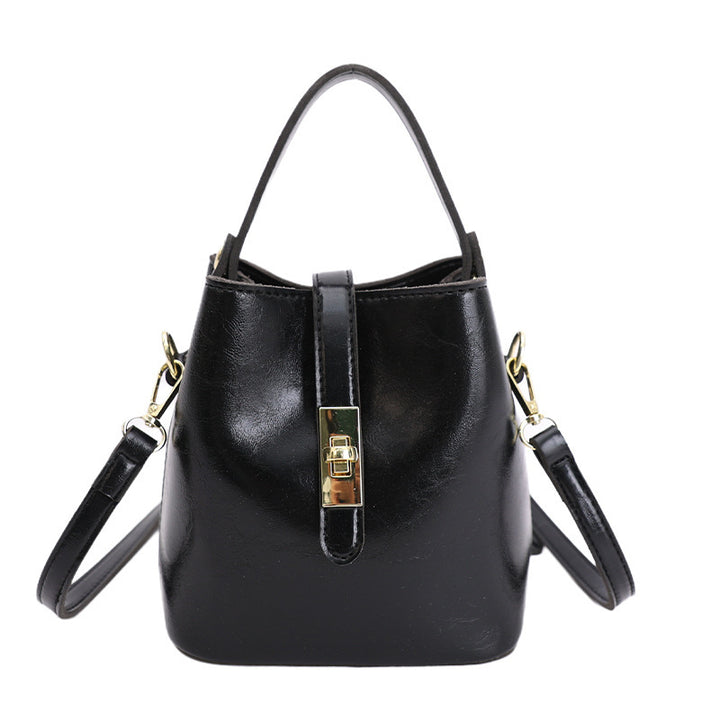 Damen Beuteltasche mit stilvollem Design und praktischem Trageriemen Nord Taschen