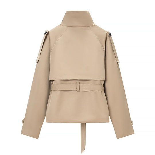 Damen Kurz geschnittener taillierter Trenchcoat mit hoher Knopfleiste und Taillengürtel Nord Taschen