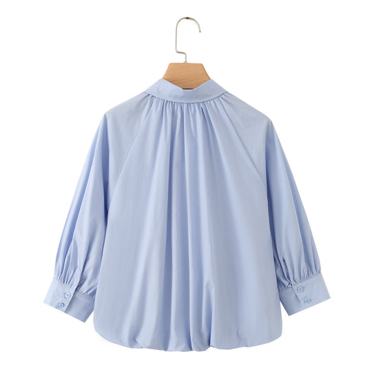 Damen Weites Blusenshirt mit Kellerfalten Ballonärmeln und Hemdkragen Nord Taschen