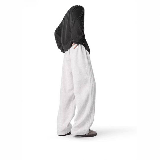 Damen Bequeme weit geschnittene Sporthose Nord Taschen