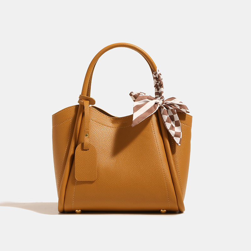 Damen Tote-Tasche mit modischem Kordelzug und eleganten Details Nord Taschen