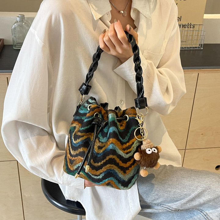 Damen modische Bucket Bag mit verspieltem Muster Nord Taschen
