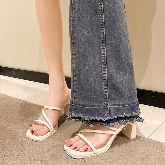 Damen elegante Sandaletten mit schickem Blockabsatz und feinen Riemchen