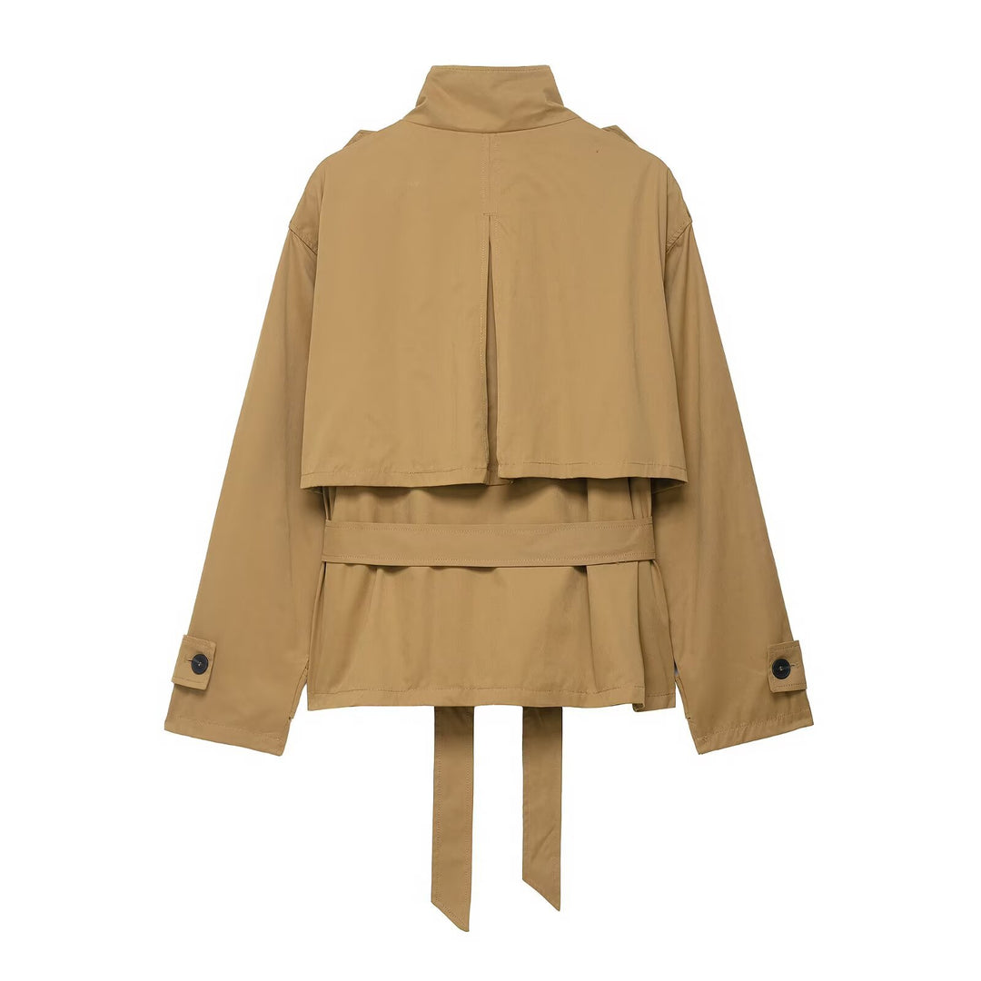 Damen 10+ taillierte Kurz‑Fieldjacke mit Bindegürtel und Schulterpatten Nord Taschen