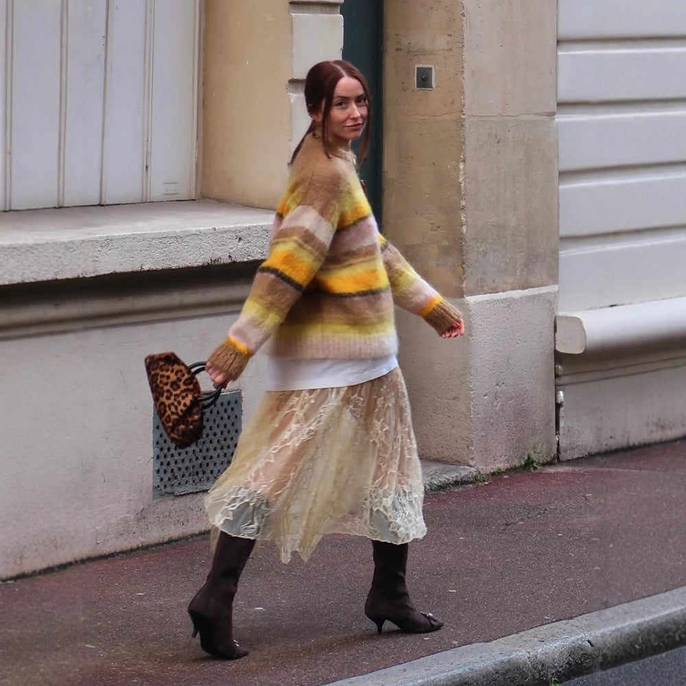 Damen Kuscheliger Streifenpullover aus flauschigem Mohair-Mix mit Rundhalsausschnitt und Oversize-Silhouette Nord Taschen