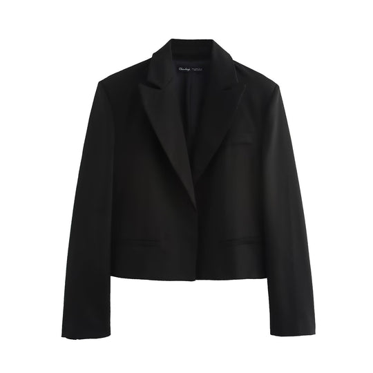 Damen Kurzer taillierter Blazer mit Reverskragen und minimalistischer Silhouette Nord Taschen