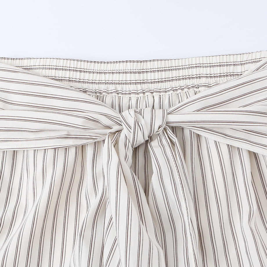 Damen Weite Highwaist-Hose mit vertikalen Streifen und Bindegürtel Nord Taschen