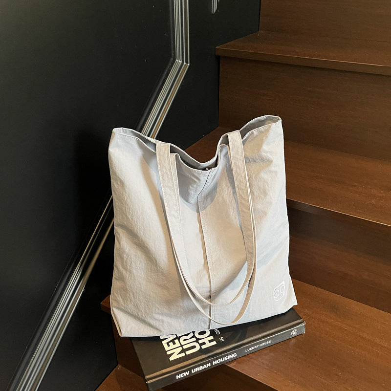 Damen Shopper-Tasche mit praktischem und geräumigem Design Nord Taschen