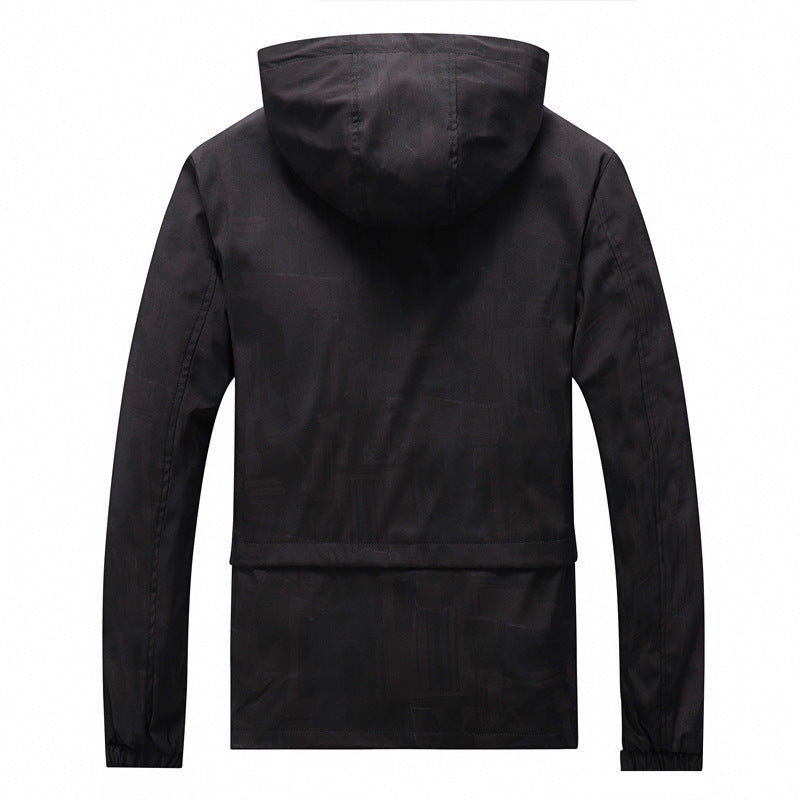Herren Softshell-Jacke mit Kapuze, winddichtem Außenmaterial und atmungsaktivem Meshfutter Nord Taschen