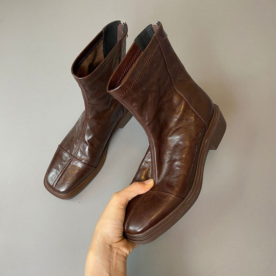 Damen Lederstiefel mit quadratischer Zehenpartie und profilierter Gummisohle Nord Taschen