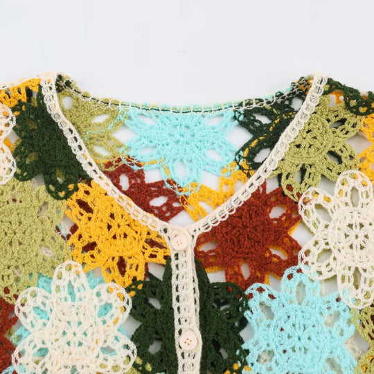 Damen Leichter Häkel-Cardigan mit floralen Häkelmotiven und Knopfleiste Nord Taschen