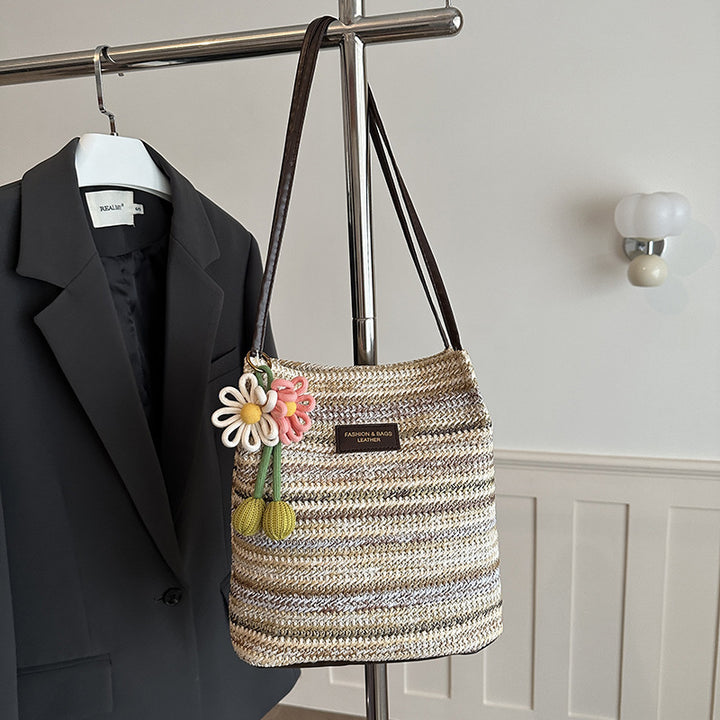 Damen praktische Beuteltasche mit modischem Blumendetail Nord Taschen