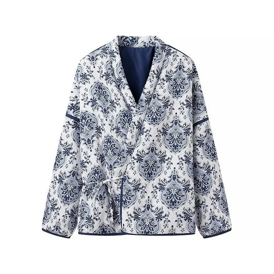 Damen Gesteppte Kimono‑Jacke mit ornamentaler Jacquardoptik und kontrastierter Paspel Nord Taschen
