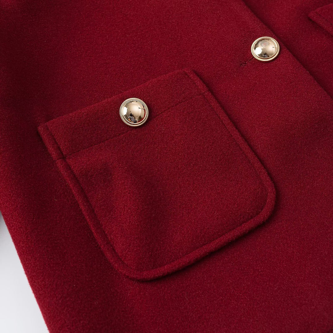 Damen Cropped Wollmix-Jacke mit Rundhalsausschnitt, aufgesetzten Taschen und goldfarbenen Zierknöpfen Nord Taschen