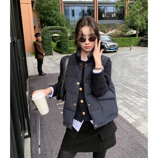 Damen Strukturierte Strickjacke-Blazer mit goldenen Zierknöpfen und aufgesetzten Taschen Nord Taschen