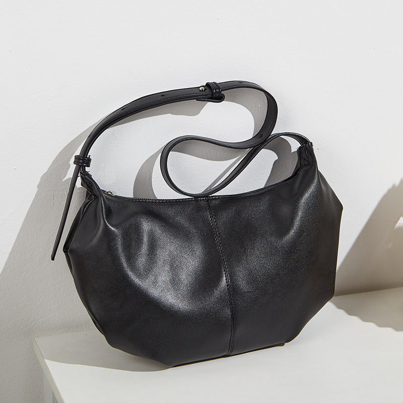 Damen Hobo-Tasche mit eleganter, weicher Kunstleder-Oberfläche und praktischem Tragegurt Nord Taschen