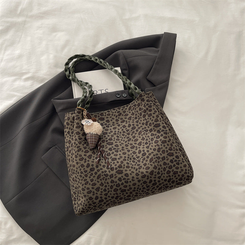 Damen modische Beuteltasche mit geflochtenen Tragegriffen Nord Taschen