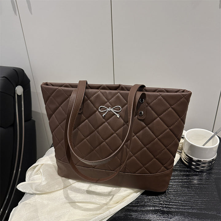 Damen elegante Tragetasche mit strukturiertem Obermaterial Nord Taschen
