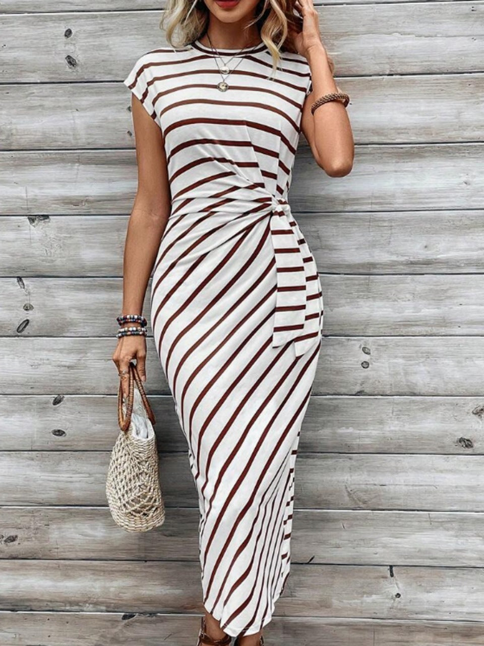 Damen Wickelkleid im modernen Streifenlook mit Taillenknoten