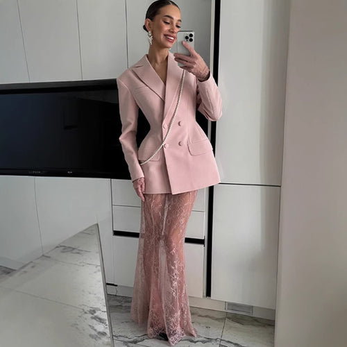 Damen 50+ taillierter Doppelreiher‑Longblazer mit oversized Revers und Pattentaschen Nord Taschen