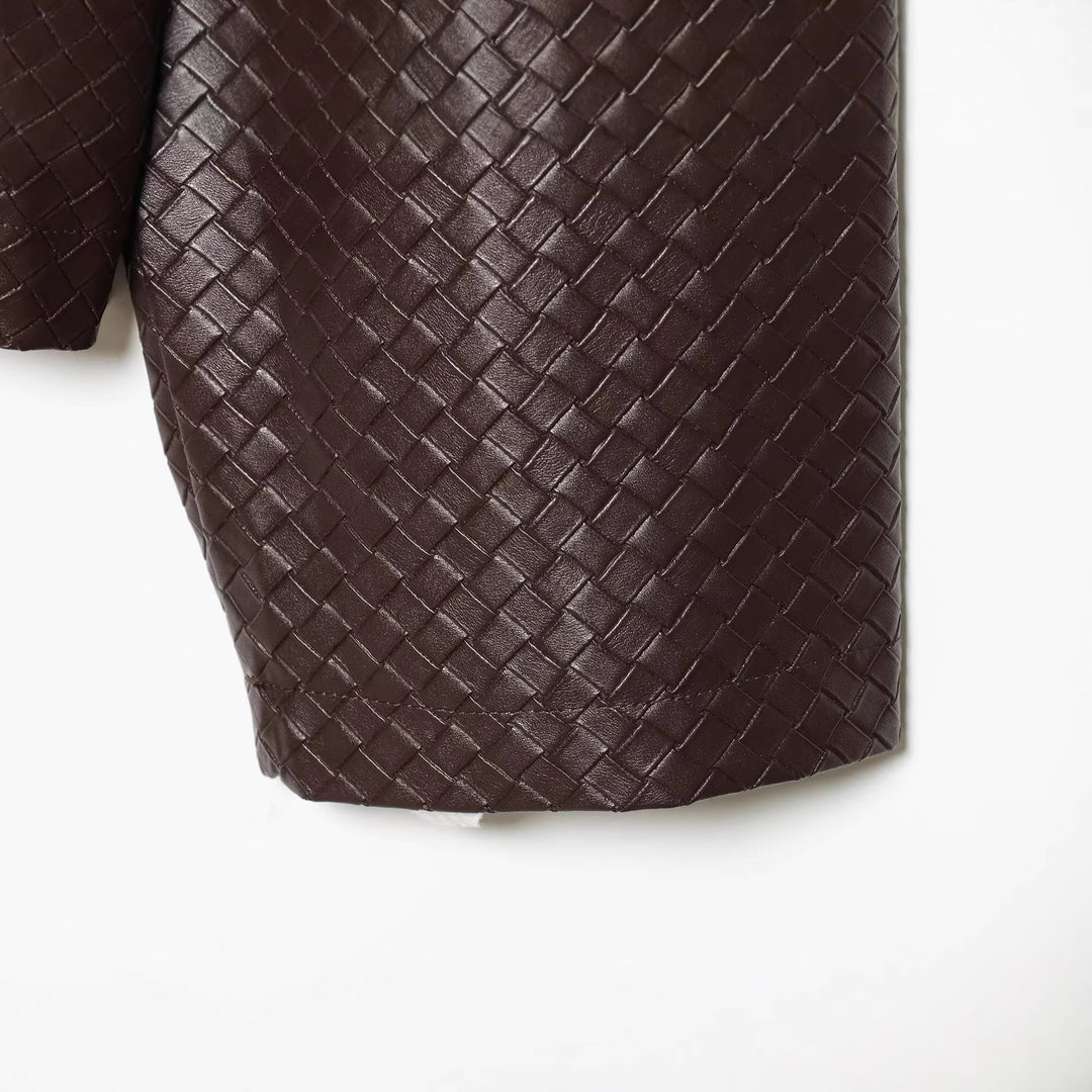 Damen Kurze Boxy‑Jacke aus geflochten wirkendem Kunstleder mit Hemdkragen und Frontreißverschluss Nord Taschen