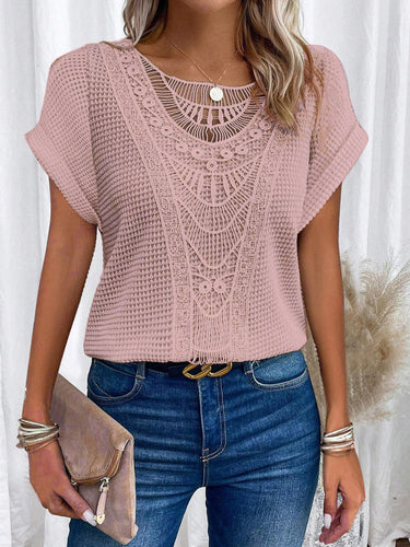 Elegantes Spitzen-T-Shirt mit stilvollen Details