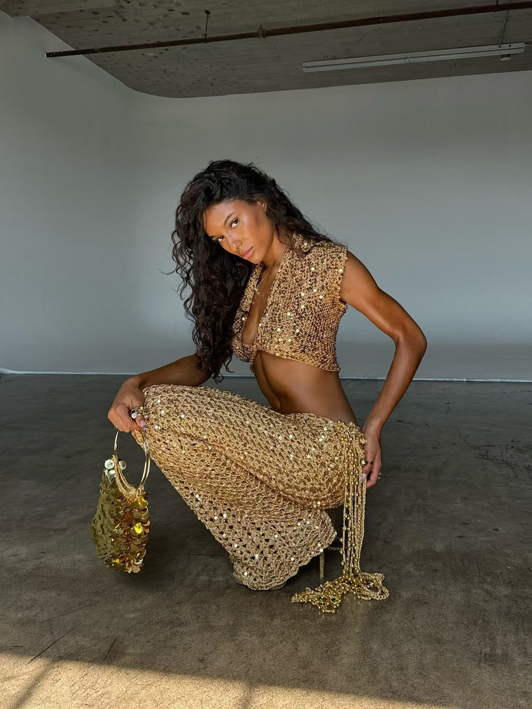 Damen Glitzerndes Festival-Outfit mit kurzem Rock und Bandeau-Oberteil