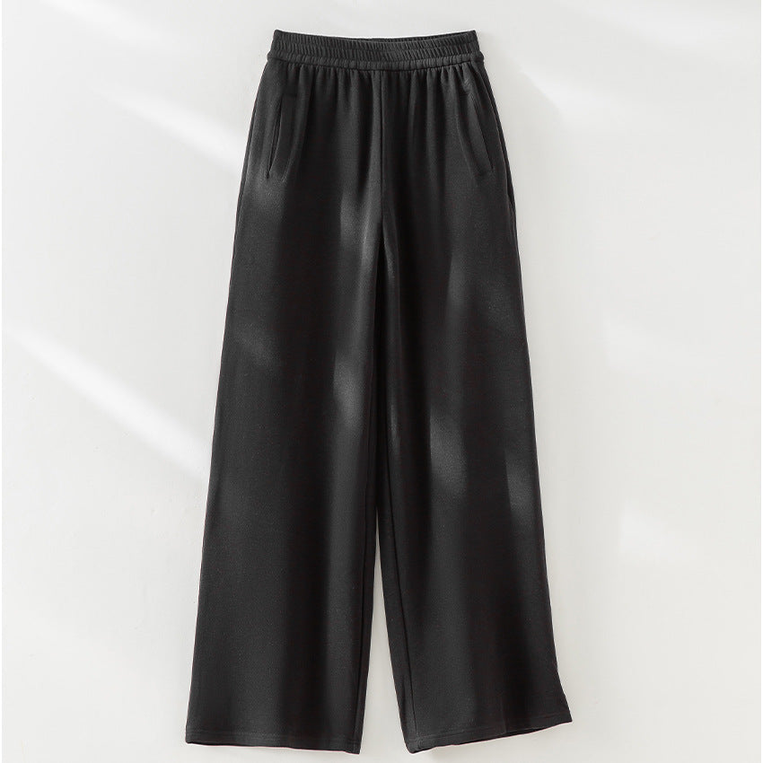 Damen Cropped Kapuzenjacke mit Reißverschluss und konturierten Eingrifftaschen Nord Taschen