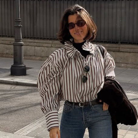 Damen Gestreifte Oversized-Bluse mit Rüschkragen & voluminösen Puffärmeln Nord Taschen