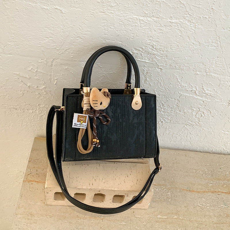 Damen elegante Handtasche mit strukturierter Oberfläche und abnehmbaren Tragegurten Nord Taschen