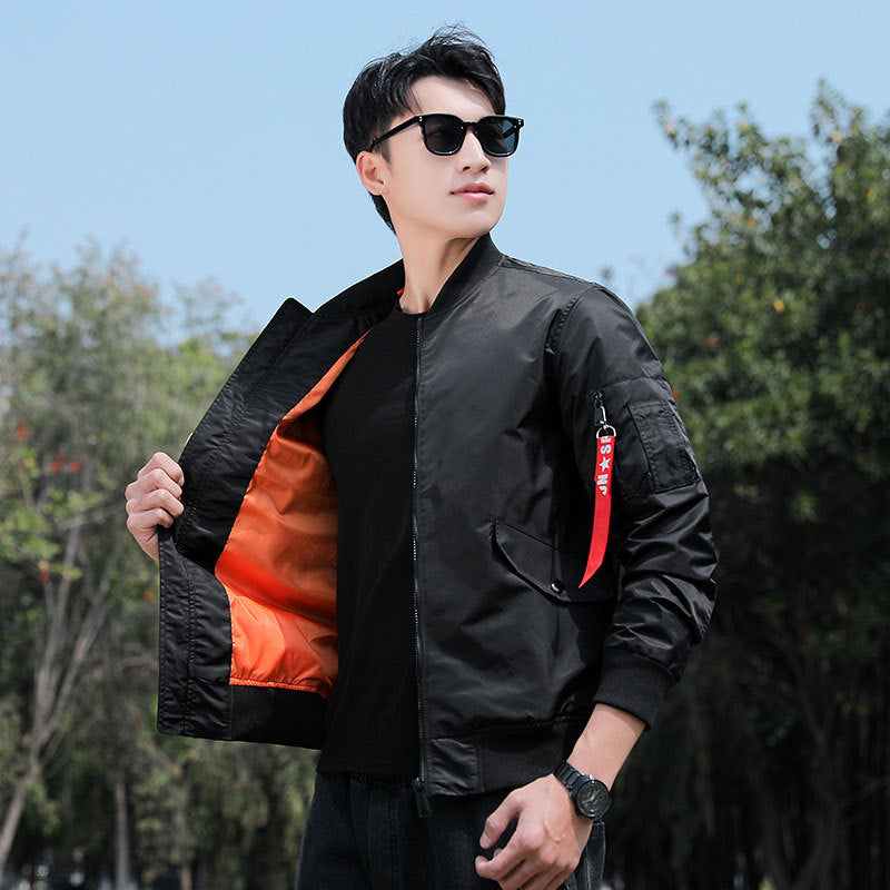 Herren Nylon‑Fliegerblouson mit leuchtendem Innenfutter und Utility‑Ärmeltasche Nord Taschen