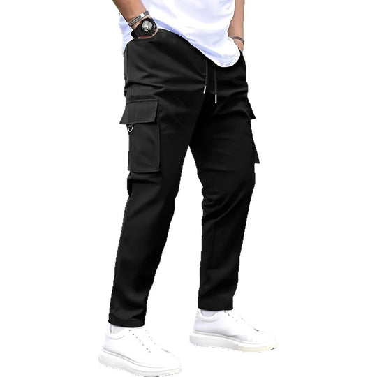 Herren Slim‑Tapered Cargo‑Jogginghose mit Tunnelzugbund, Klappentaschen und Metallringdetail Nord Taschen