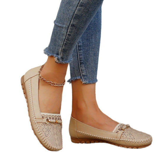 Damen  perforierte Mokassin-Loafer mit gepolstertem Komfortfußbett und dekorativem Metalldetail Nord Taschen