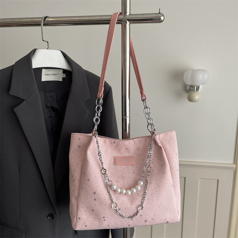 Damen bequeme Schultertasche mit dekorativem Kettendetail Nord Taschen