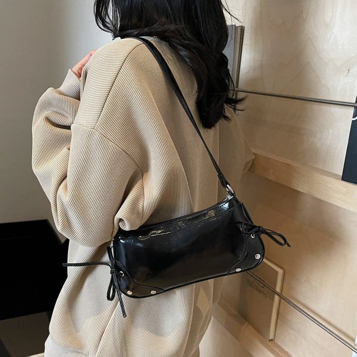 Damen trendige Umhängetasche mit eleganter Schnürung Nord Taschen