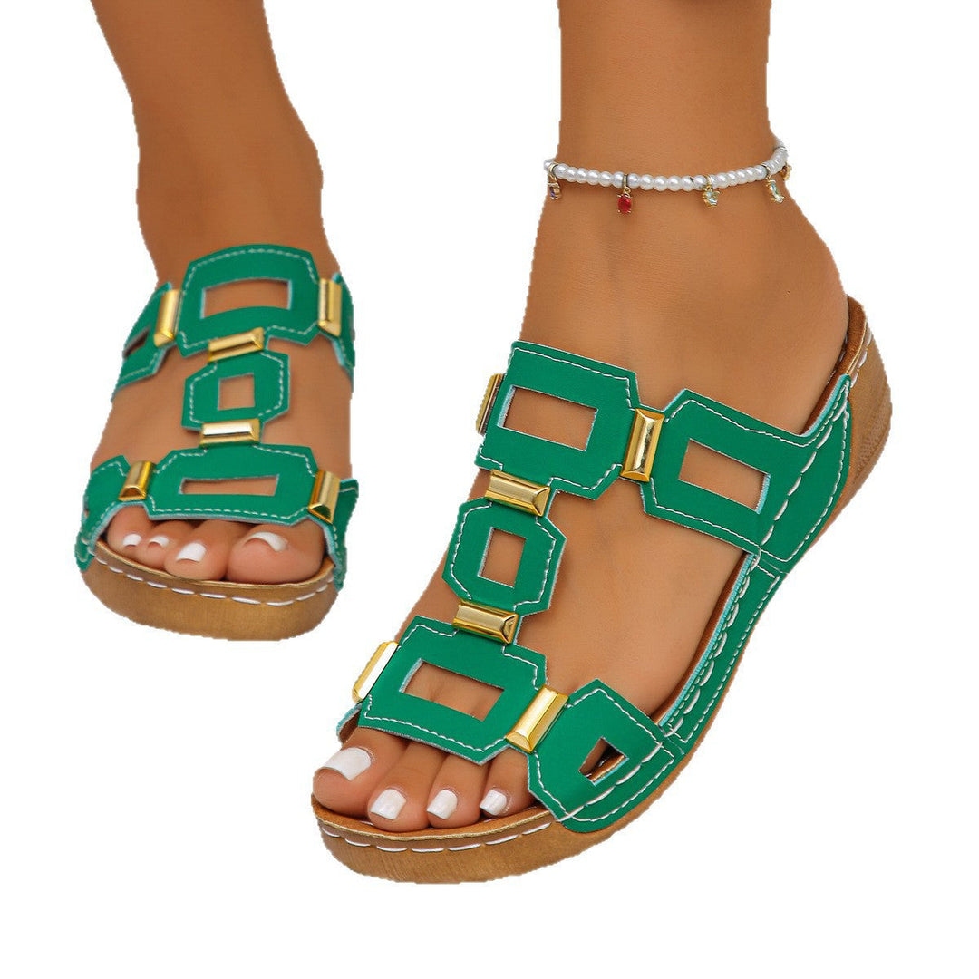 Damen Sandalen mit modischen Zierelementen und bequemem Fußbett