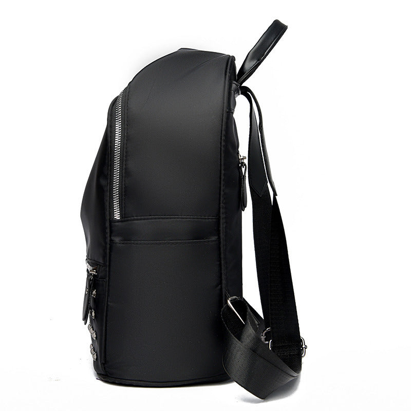 Damen stylischer Rucksack mit Nieten Nord Taschen