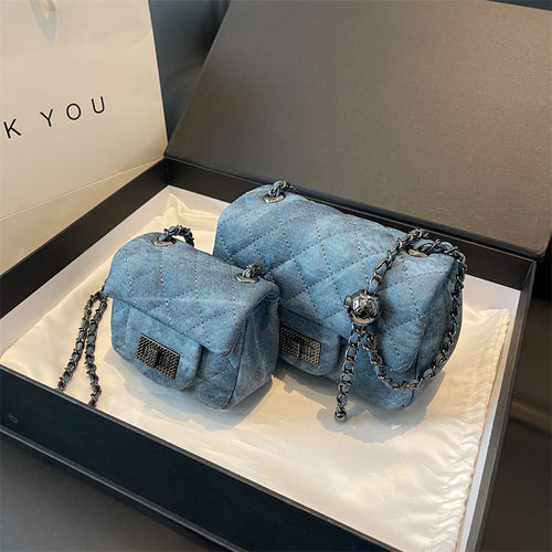 Damen Mini-Handtasche mit gepolstertem Design und elegantem Kettenriemen Nord Taschen