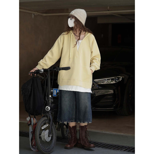 Damen Oversize-Hoodie mit V‑Ausschnitt und Kängurutasche Nord Taschen