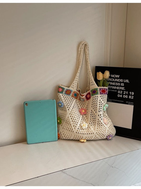 Damen gehäkelte Strandtasche mit bunten Blumenapplikationen Nord Taschen