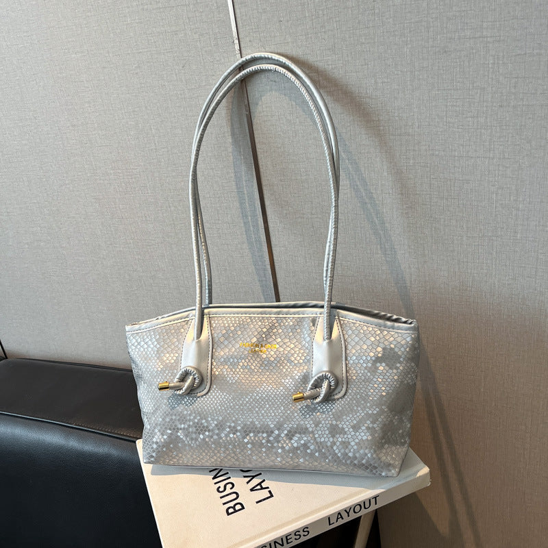 Damen elegante Handtasche mit magnetischem Verschluss und stilvollen Kordelzügen Nord Taschen
