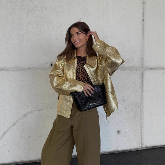 Damen Kurze strukturierte Metallic-Bomberjacke mit Boxy‑Silhouette Nord Taschen